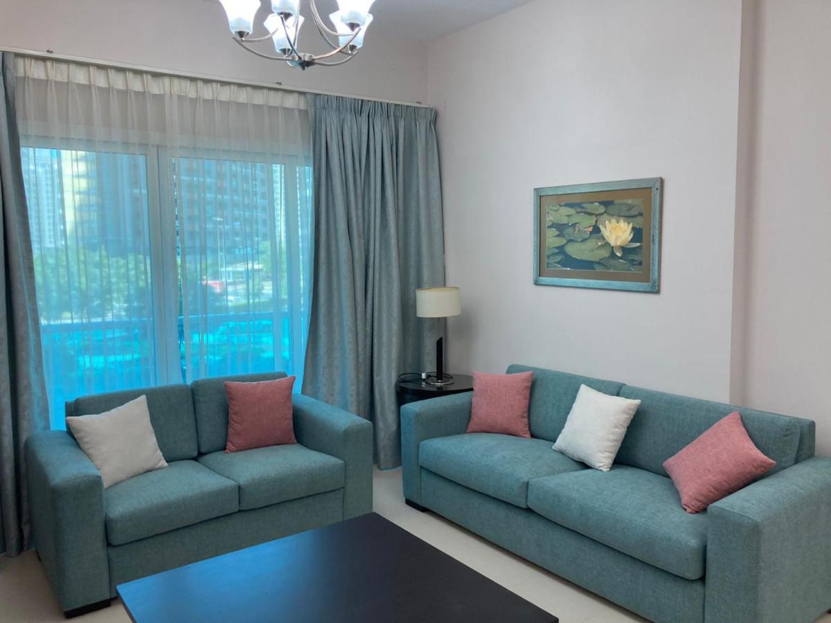 Care Holiday Homes Apartments Barsha Heights Dubai Exterior photo
