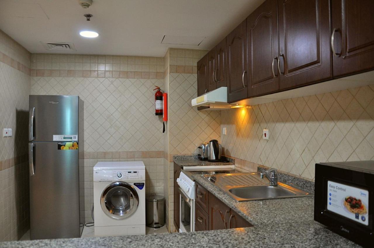 Care Holiday Homes Apartments Barsha Heights Dubai Exterior photo