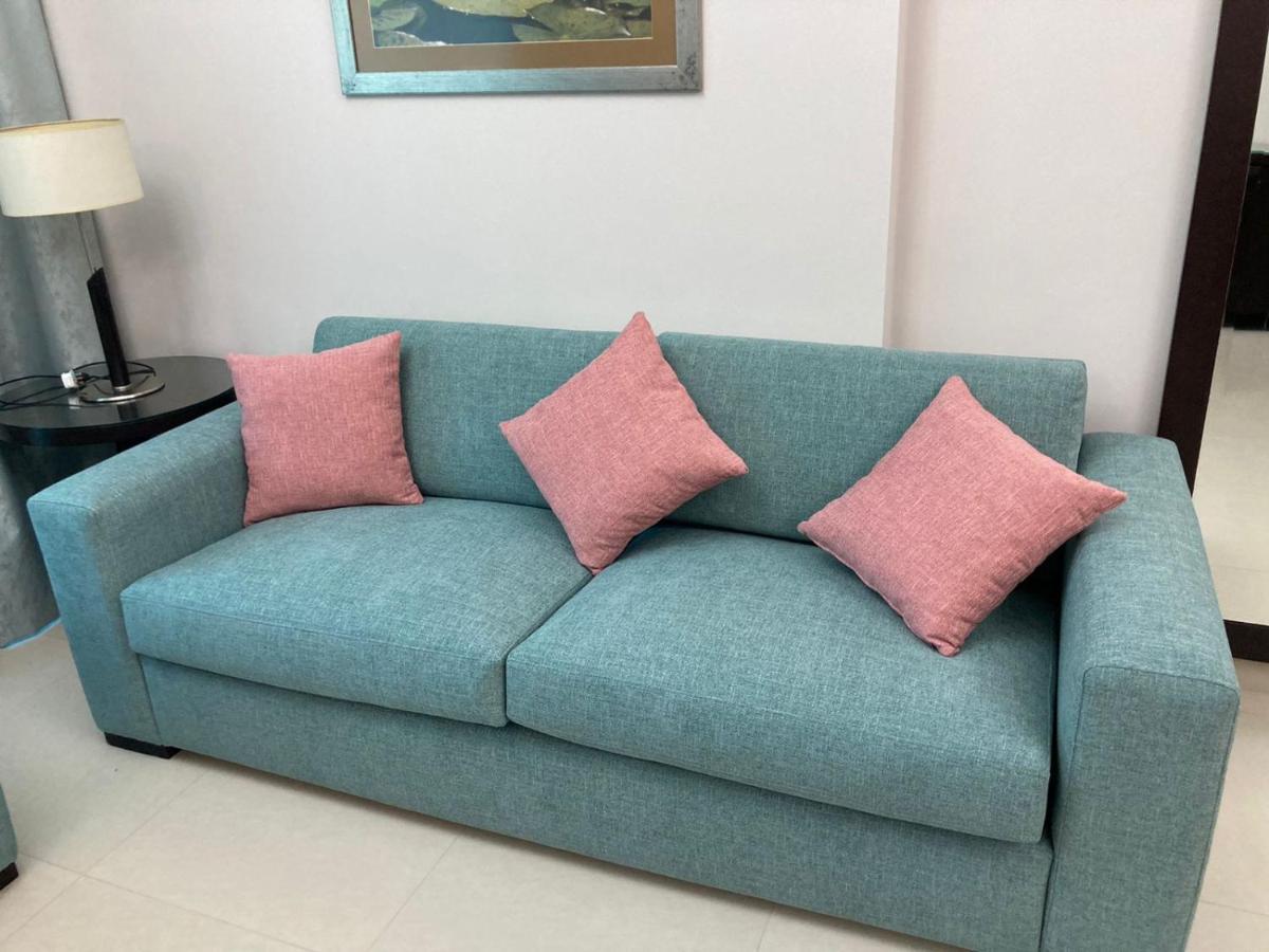 Care Holiday Homes Apartments Barsha Heights Dubai Exterior photo